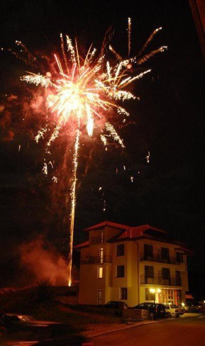 Ribkata Family Hotel Smolyan Exterior foto